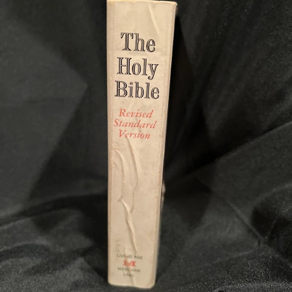 The Holy Bible / Revised standard version‎ 1962 Living Age/Meridian Books